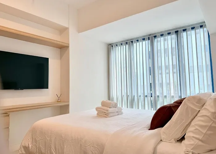 38 Park Ave In It Park, 300 Mbps Internet * セブ市